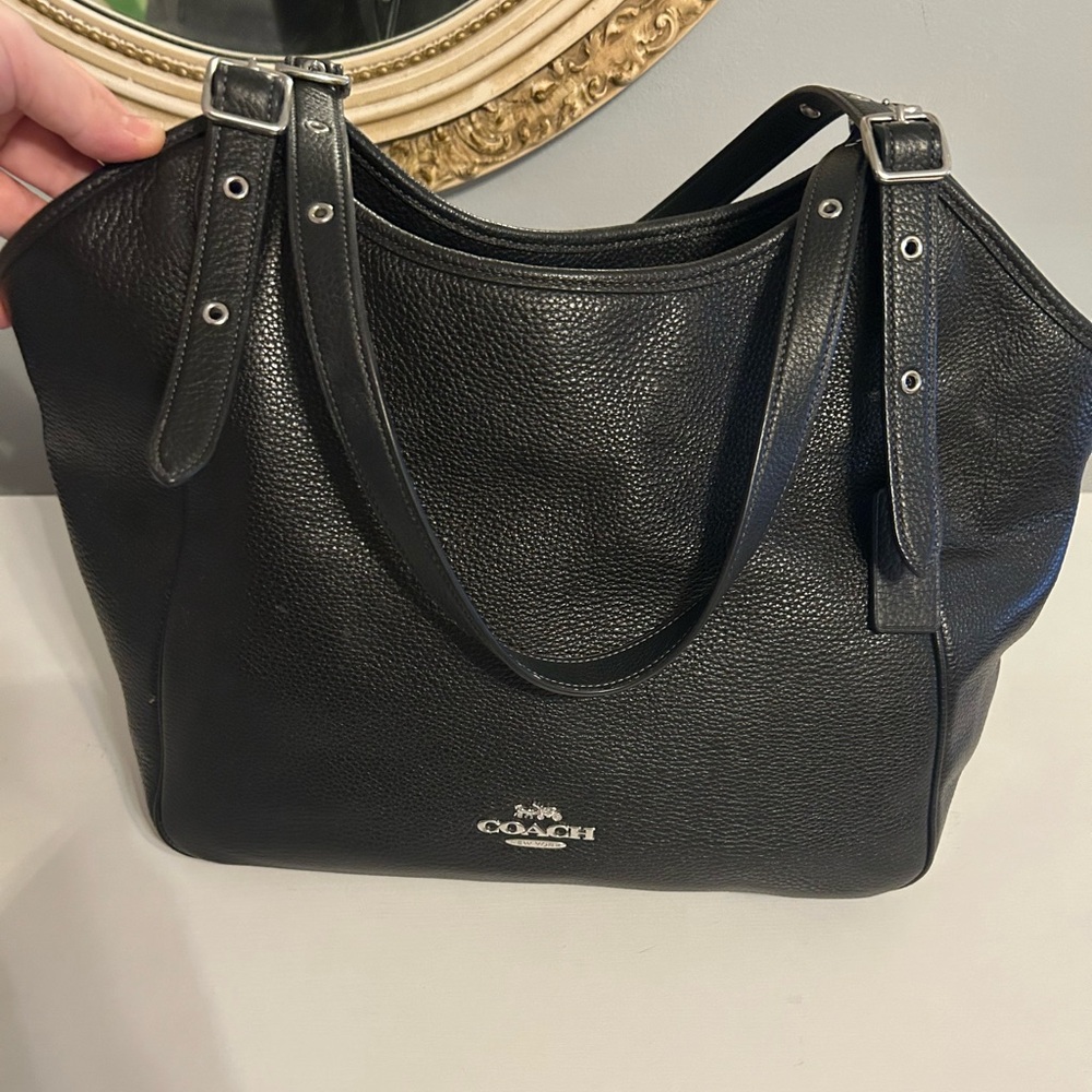 Coach shoulder bag
